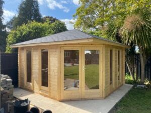 Cambridge Corner Log Cabin 4m x 4m (40mm)
