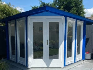 Bristol Corner Log Cabin 3m x 3m (40mm)