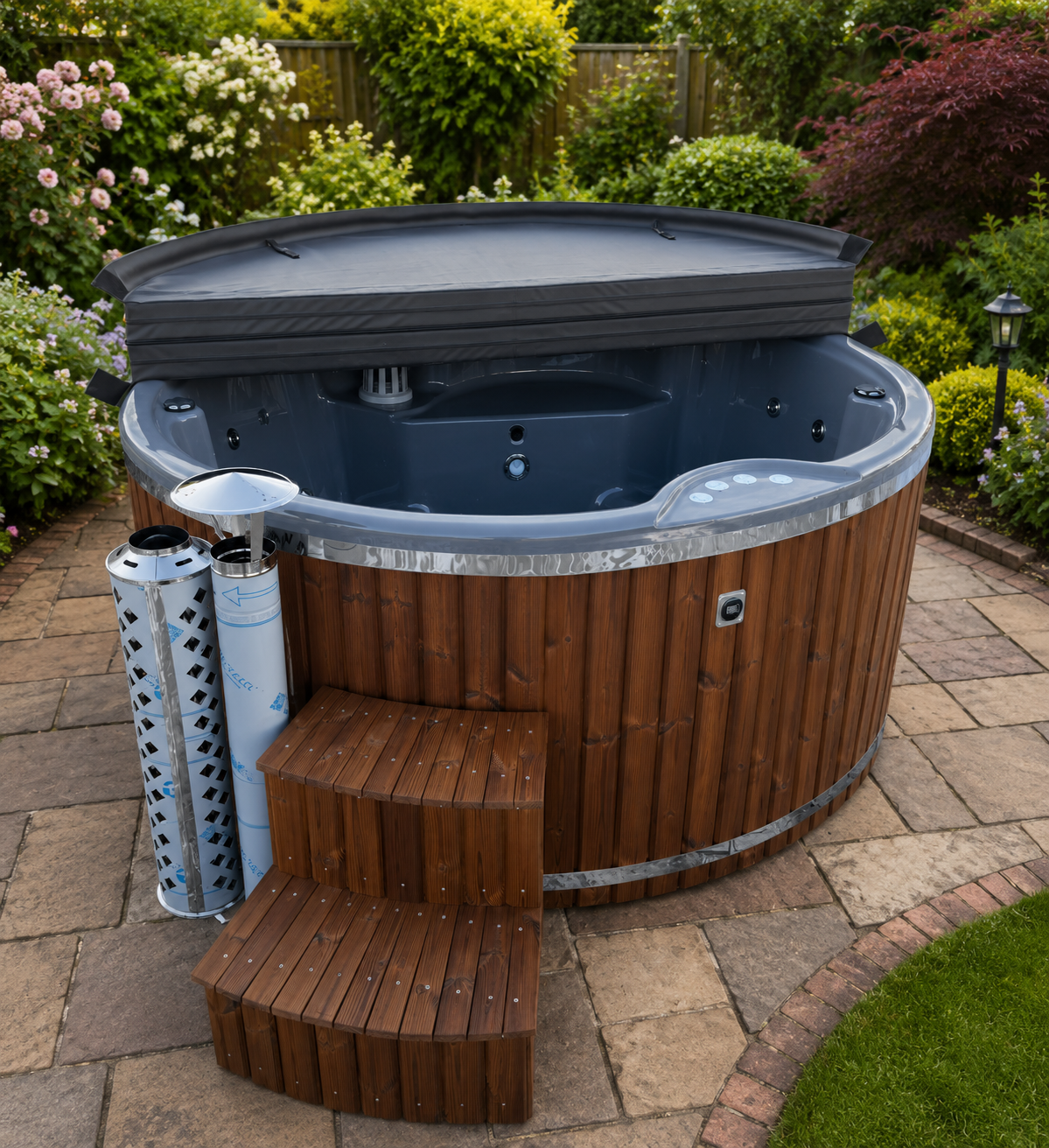 AcrylA Oakmere Acrylic Hot Tub with integrated stove - Image 3